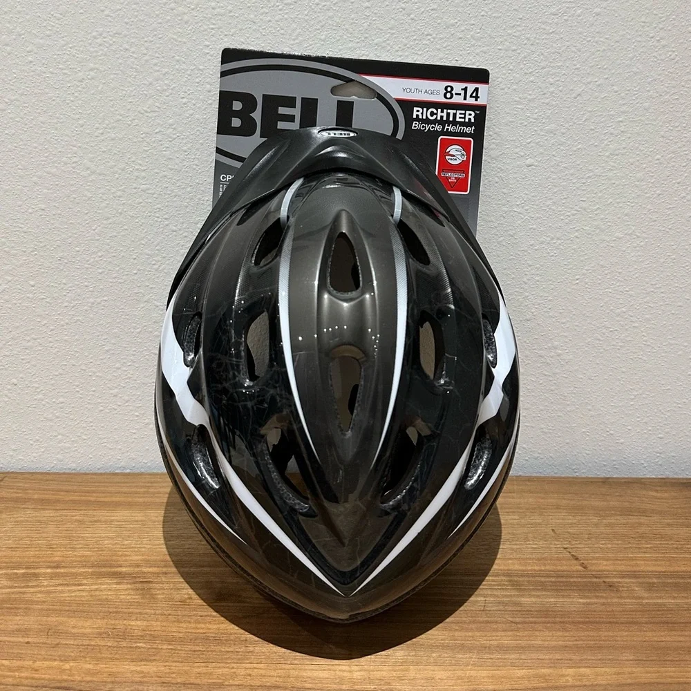 Bell Richter Youth Helmet, Black & White, Ages 8-14